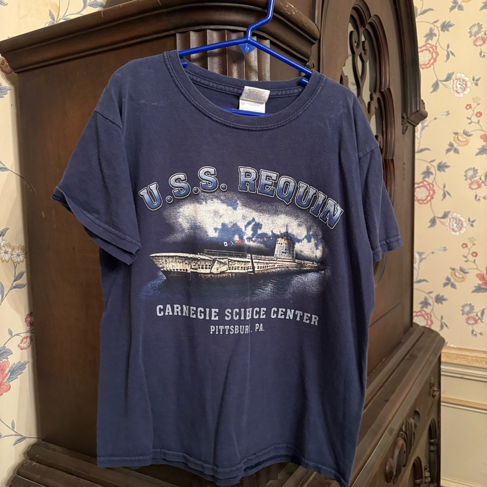 Gildan USS Requin Navy T-Shirt